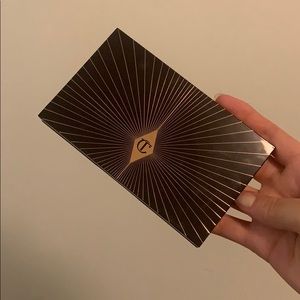 Charlotte Tilbury Glowing Pretty Skin Palette